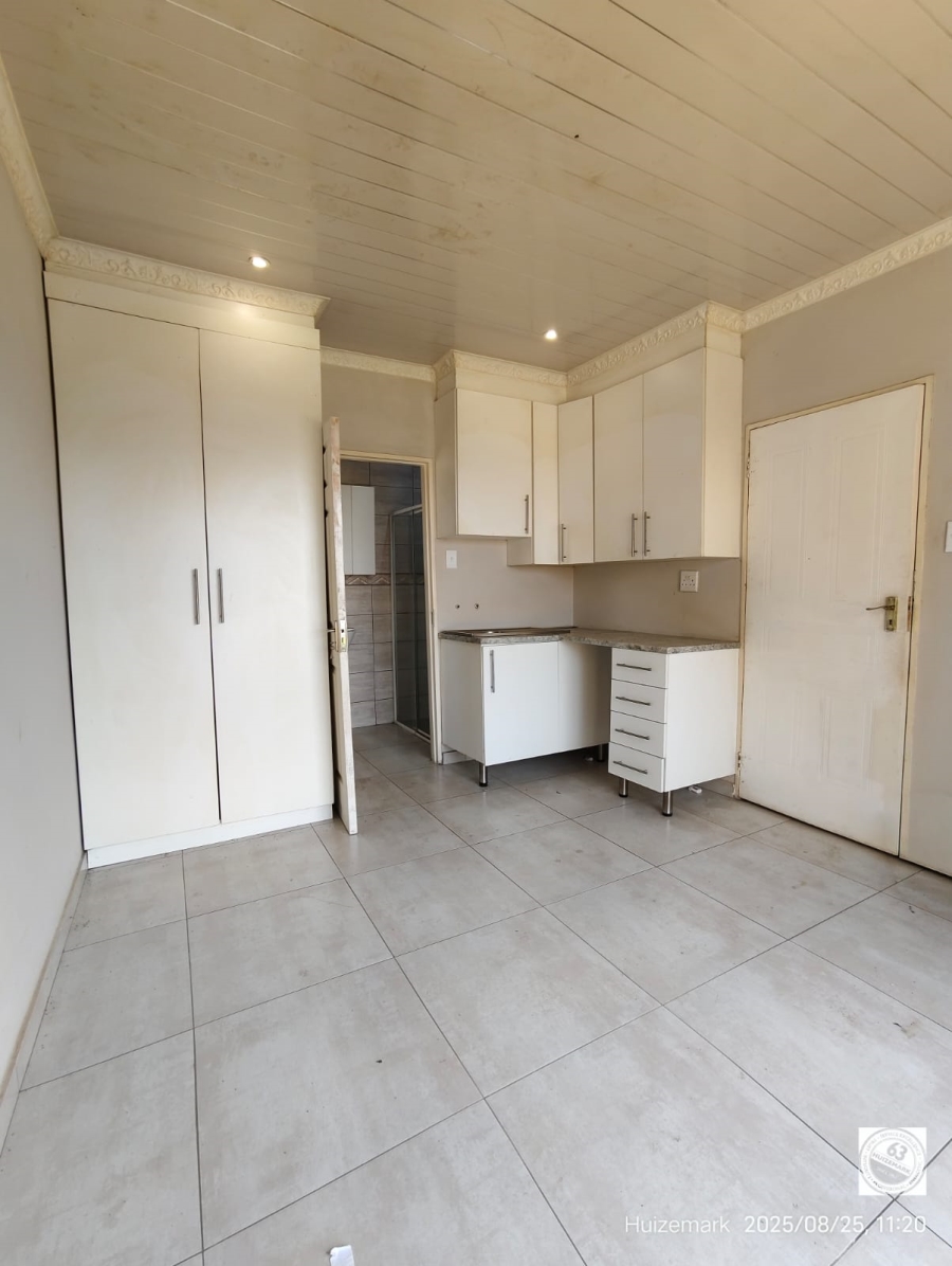 4 Bedroom Property for Sale in Deneysville Free State
